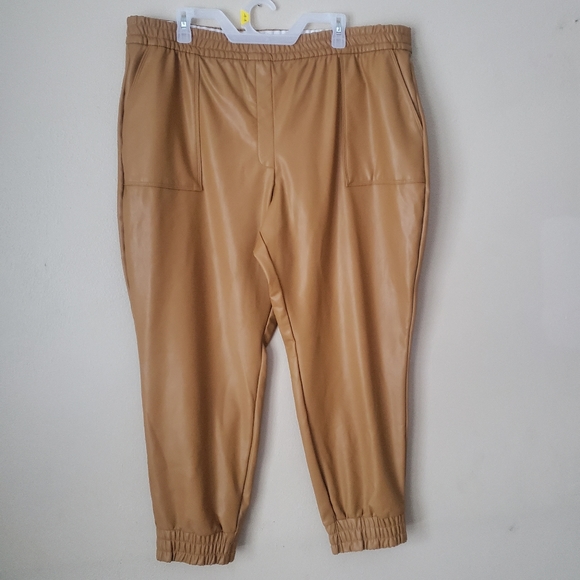 Express Dark Tan High Waisted Ankle Faux Leather Joggers Size XL NWT - Picture 3 of 10
